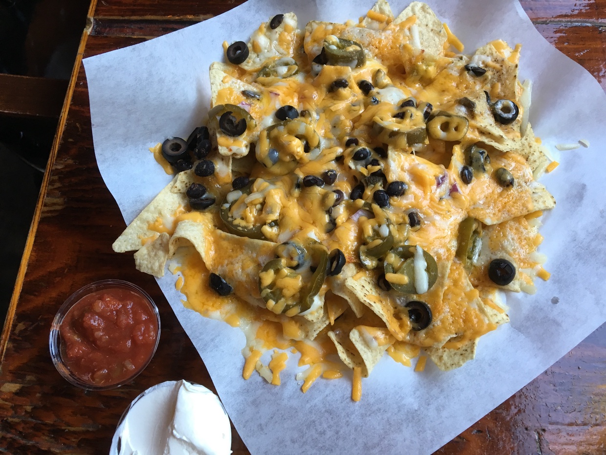 Spicy Baked Black Bean Nachos Recipe - Budget Bytes