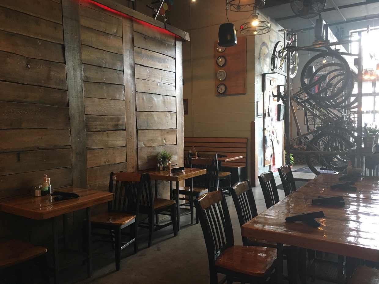 Checked in at The HandleBar Cafe • Aaron Parecki