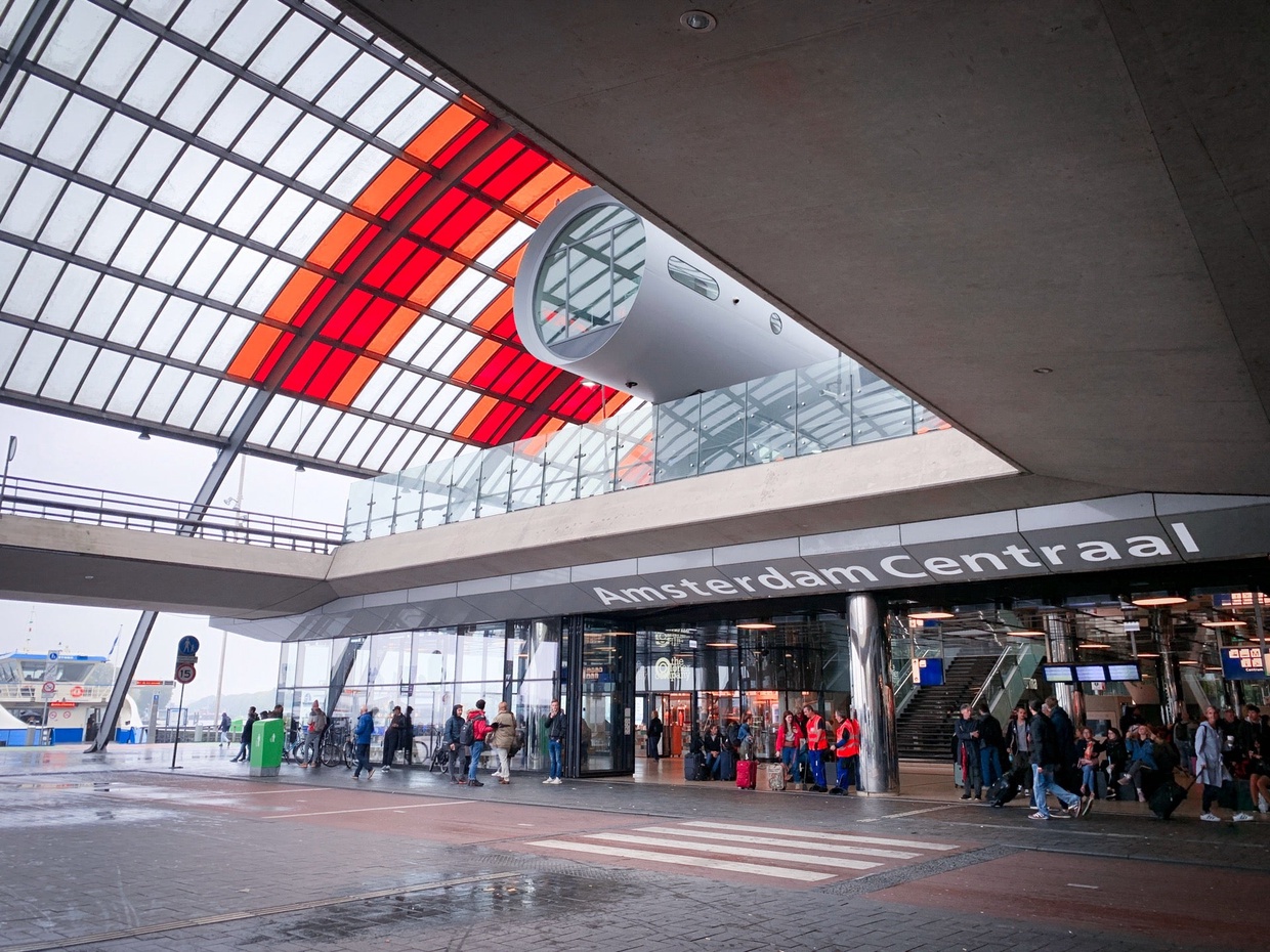 Checked in at Amsterdam Central Railway Station (Station Amsterdam Centraal) • Aaron Parecki